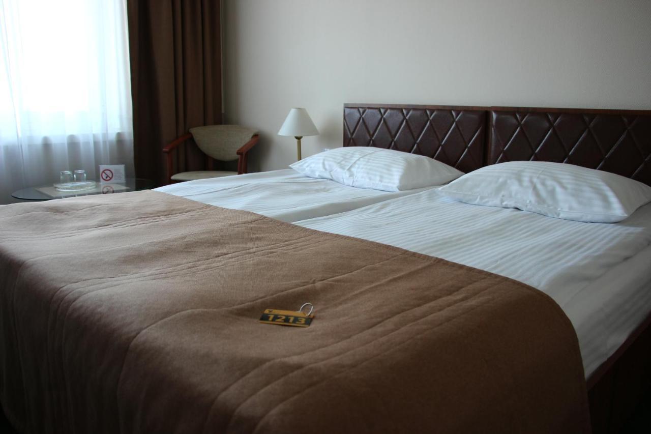 Hotel Yubileiny Минск Екстериор снимка