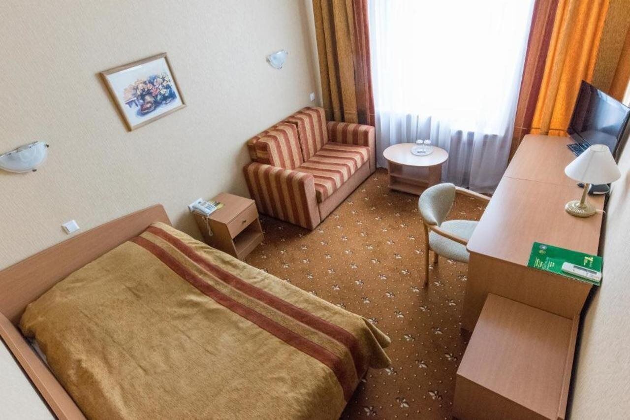 Hotel Yubileiny Минск Екстериор снимка